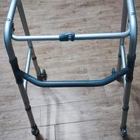 Girello deambulatore pieghevole