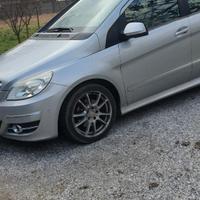 Mercedes B automatica