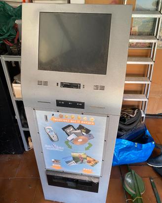 DUE Kiosk per foto istantanee