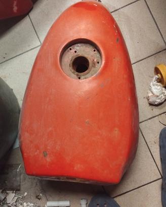 serbatoio cagiva mito fari tondi 