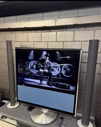 Bang&olufsen beovision 11 + beolab 6000