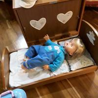 Armadio e lettino dondolo per bambolotto