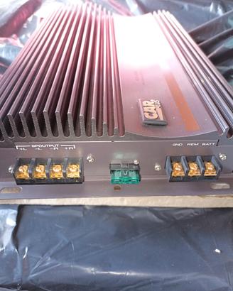 amplificatore per auto 