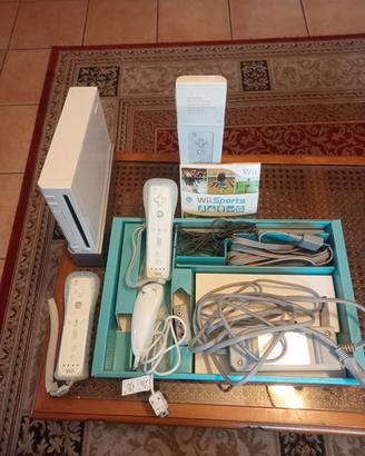 WII COMPLETA DI TUTTO, PERFETTE CONDIZIONI 