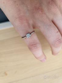 Anello di fidanzamento - nuovo