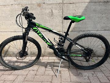 Mountain Bike Bimbo
