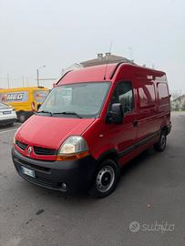 Renault master