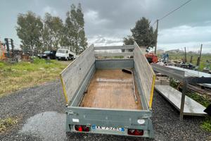 Rimorchio ellebi kippi 200