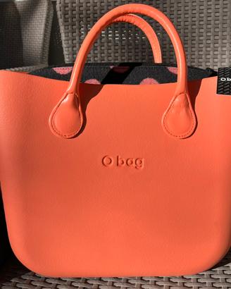 Borsa O bag nuova con cartellino