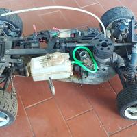 macchina radiocomandata a scoppio 4WD