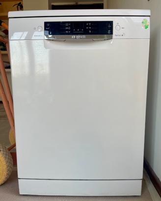 Lavastoviglie Bosch Serie 4 SMS46MW04E