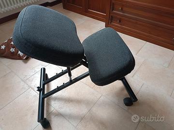 Sedia con appoggio ginocchia