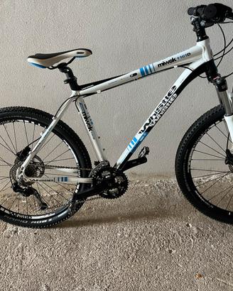 Mtb whistle