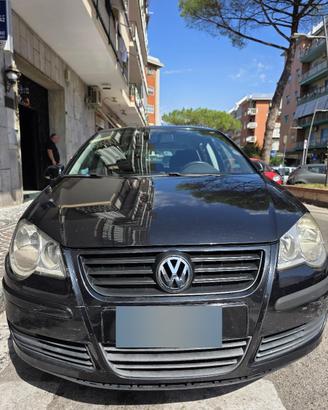 Volkswagen Polo 1.2 2005 benzina  5 porte nera
