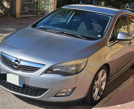 Opel Astra j 2.0 Cosmo