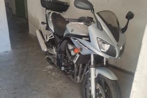Yamaha fazer fzs 600