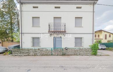 PORZIONE DI CASA
