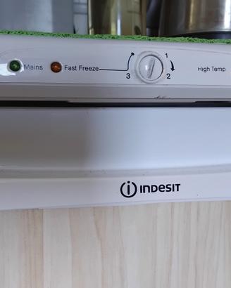 congelatore Indesit a cassetti