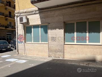 Negozio Bari [Cod. rif 3238933VCG] (Carrassi)