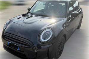 MINI Cooper 3p 1.5 Yours Premium - Black enigmatic