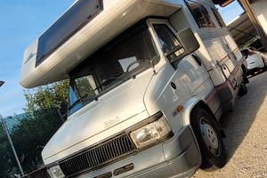 Camper mansardato allestimento ARCA