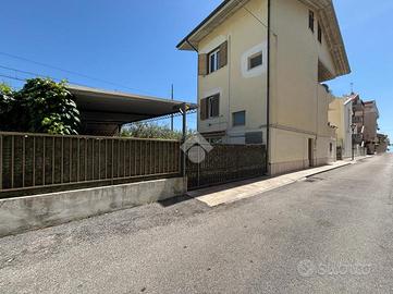 CASA INDIPENDENTE A PINETO