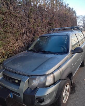 PARAURTI POSTERIORE LAND ROVER