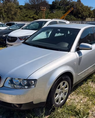 Audi A4 2.0 20V cat