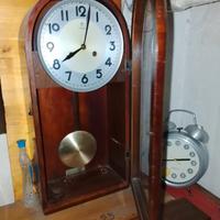 orologio a pendolo da muro