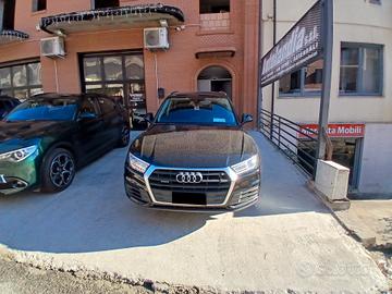 Audi Q5 2.0 TDI quattro S tronic Business