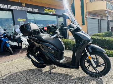 HONDA SH 150 TUTTO INCLUSO ANCHE PASSAGGIO!