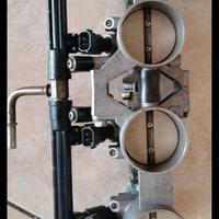 corpo farfallato e iniettori per Suzuki gsr 600