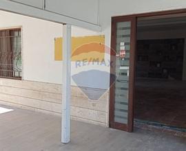 Locale Commerciale - Rutigliano