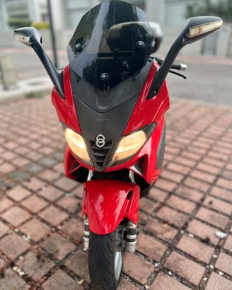 Gilera Nexus 500 2006