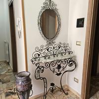 Mobile ingresso in ferro battuto