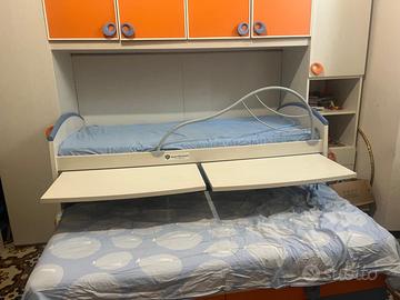 Letto a castello 2 scrivanie incorporate