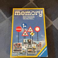 Gioco da tavolo memory vintage