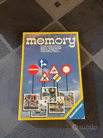 Gioco da tavolo memory vintage