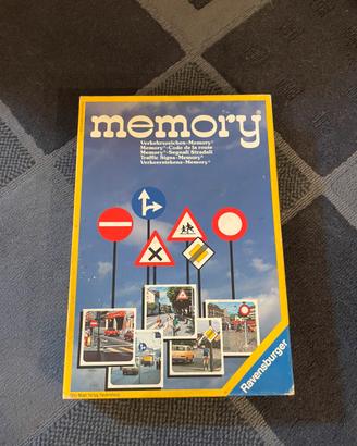 Gioco da tavolo memory vintage