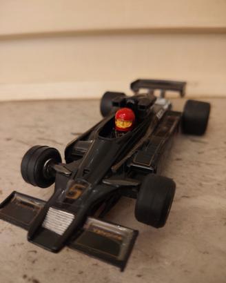 Polistil slot car 1:32 Lotus