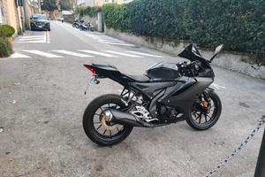 Yamaha r125