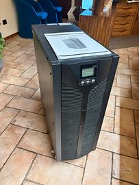 UPS 10 KVA modello EA 10 TM