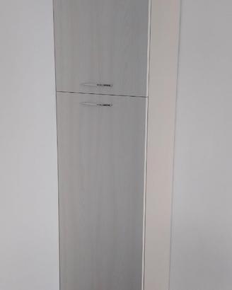 Colonna armadio mobile cucina tavolo