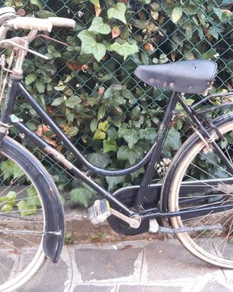 bicicletta donna Umberto Dei conservata