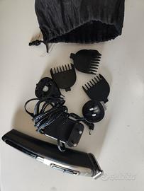 Tagliacapelli e Regola Barba con accessori 