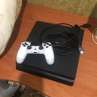 Playstation 4 Slim