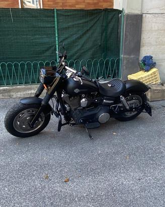 Harley Davidson Dyna Fat Bob Distr. fatta leggere