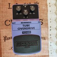 effetto a pedale overdrive Behringer