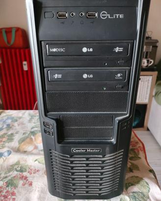 PC fisso con case cooler master