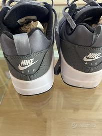 Scarpe Nike nuove,numero 42.5